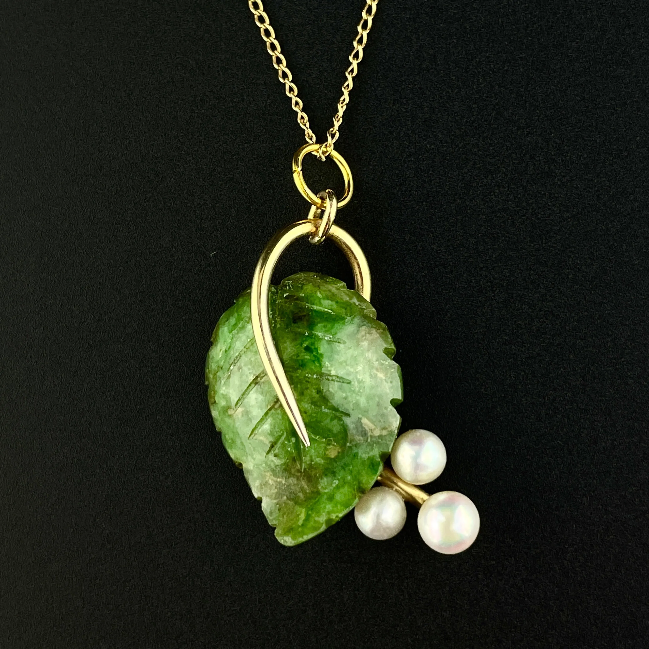 14K Gold Jade Leaf Pearl Flower Charm Pendant Necklace