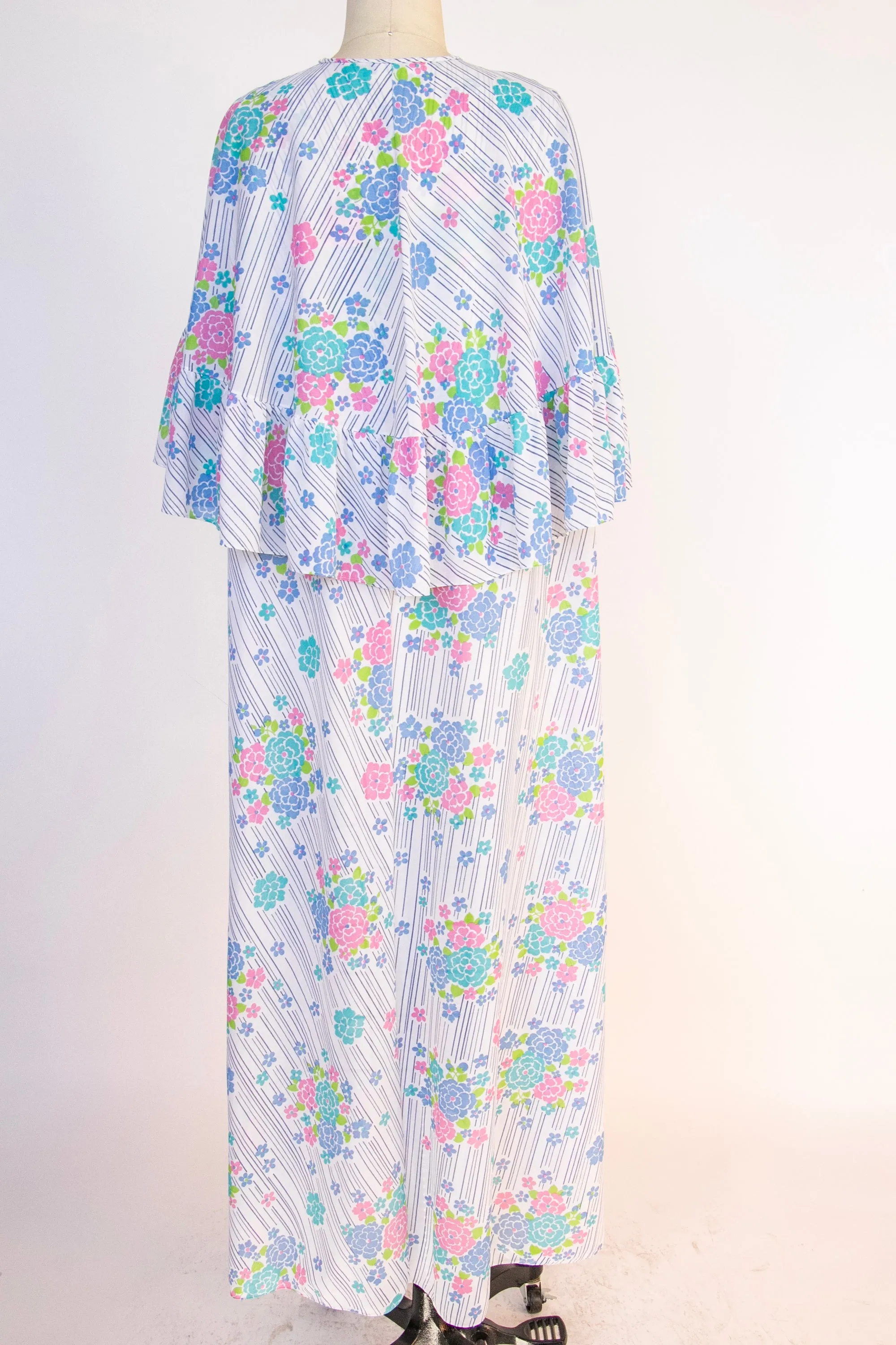 1970s Caftan Robe Loungewear Floral Lingerie Dress M