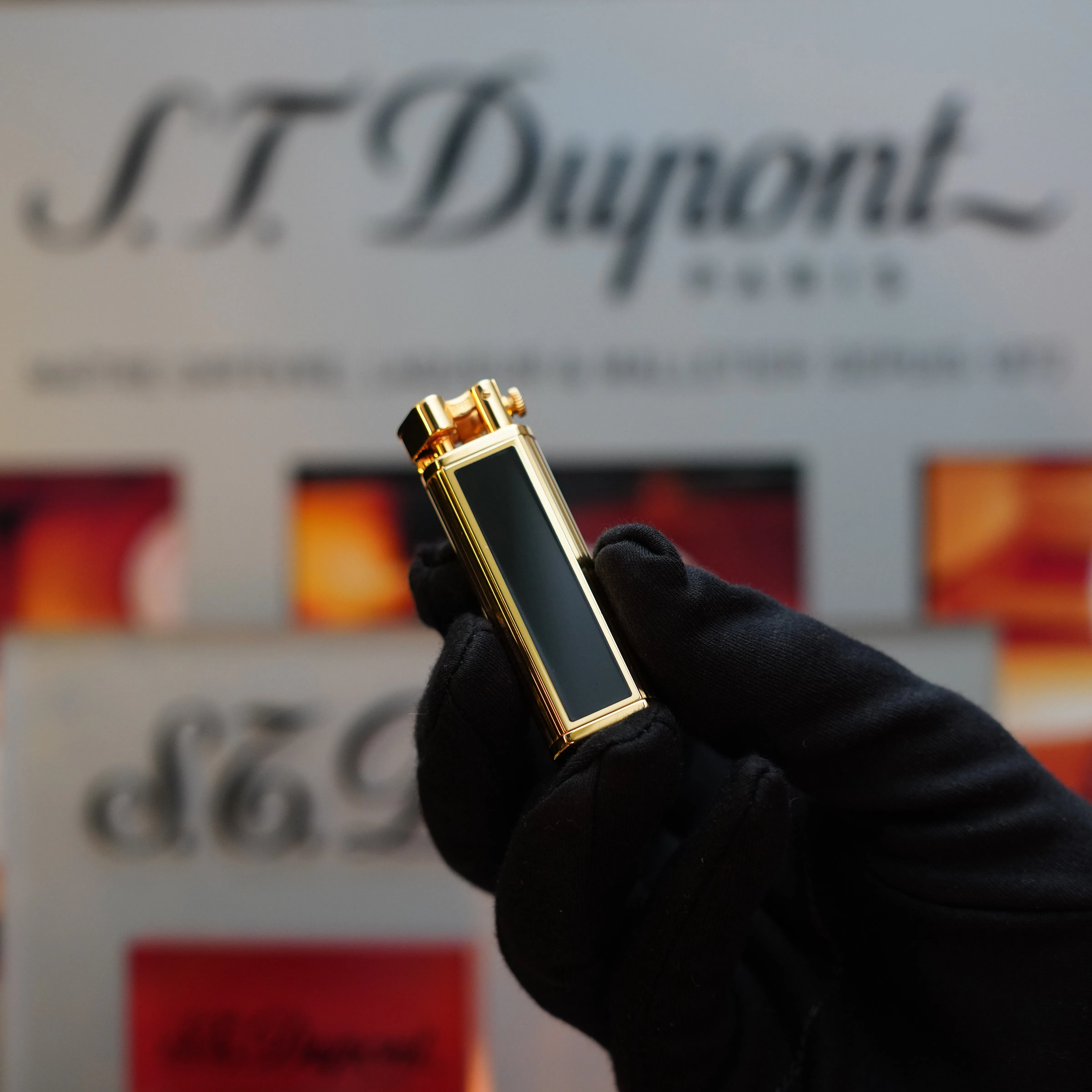 1980 Dunhill Unique Sylfide 24k Heavy Gold Natural Lacquer Lighter