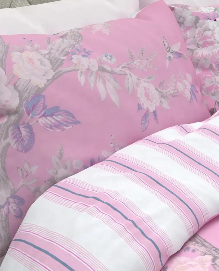 Belvedere Printed Fuchsia Duvet Cover