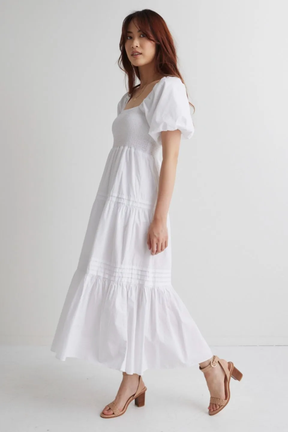 Captivate White Square Neck Bubble Slv Pleat Tiered Midi Dress