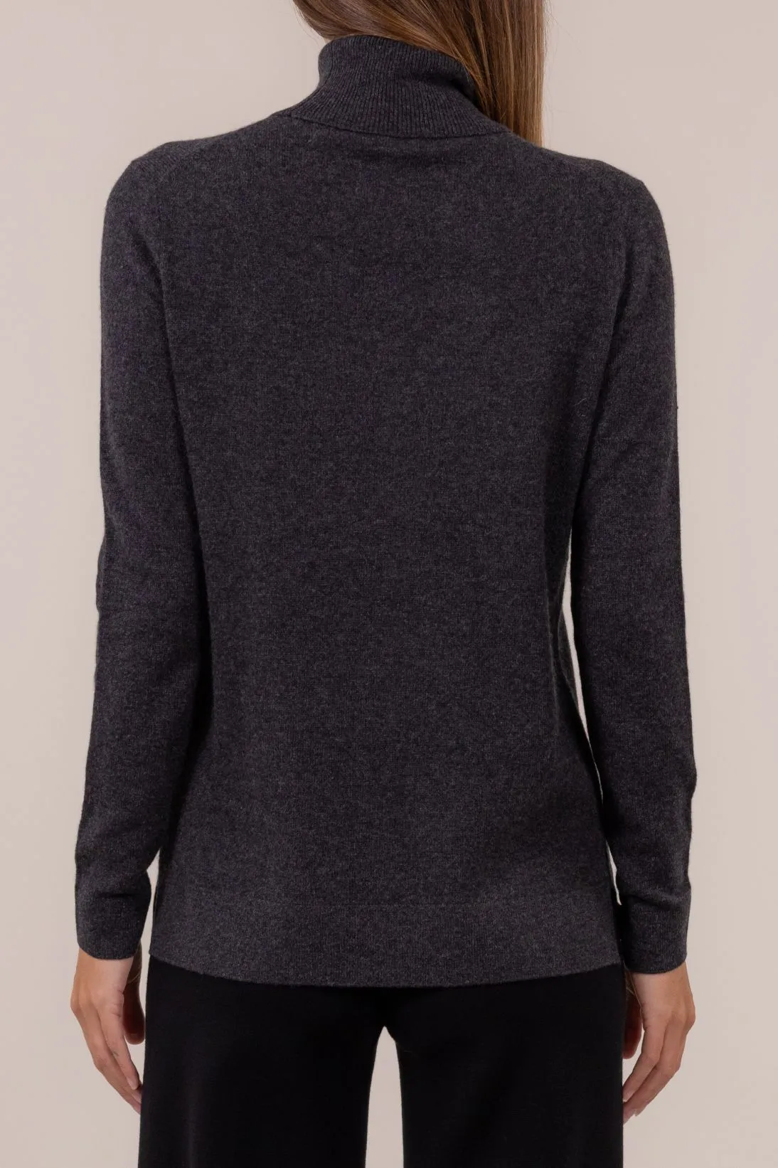 CASHMERE CLASSIC TURTLENECK