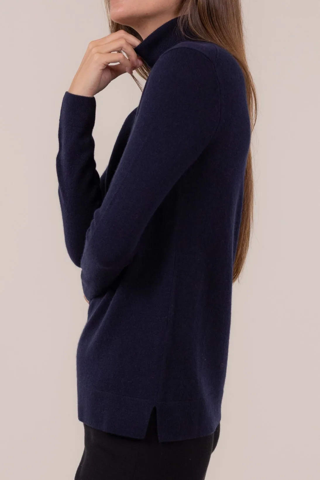 CLASSIC CASHMERE TURTLENECK