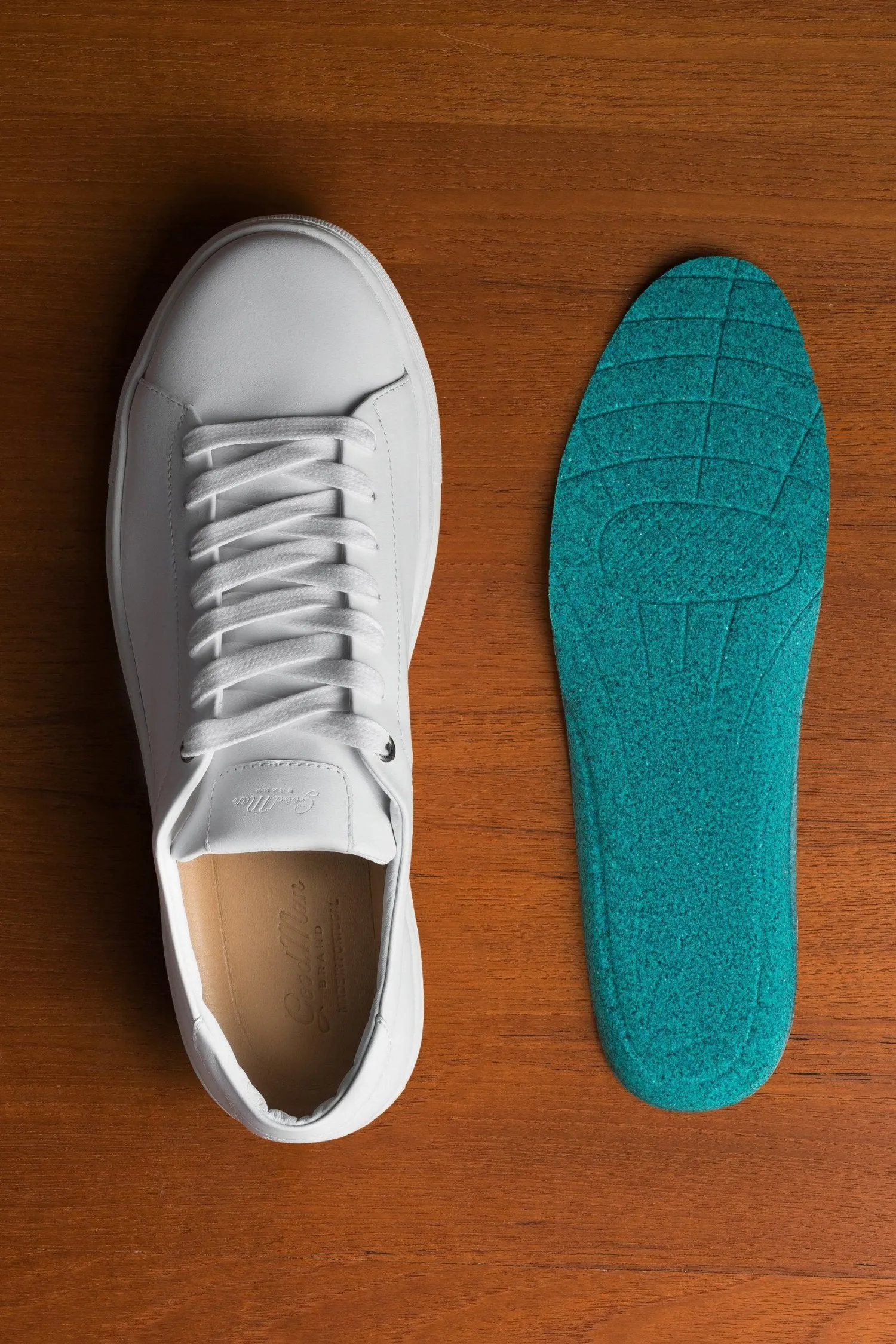 Edge Lo-Top Sneaker: Mono | Responsible Nappa Leather