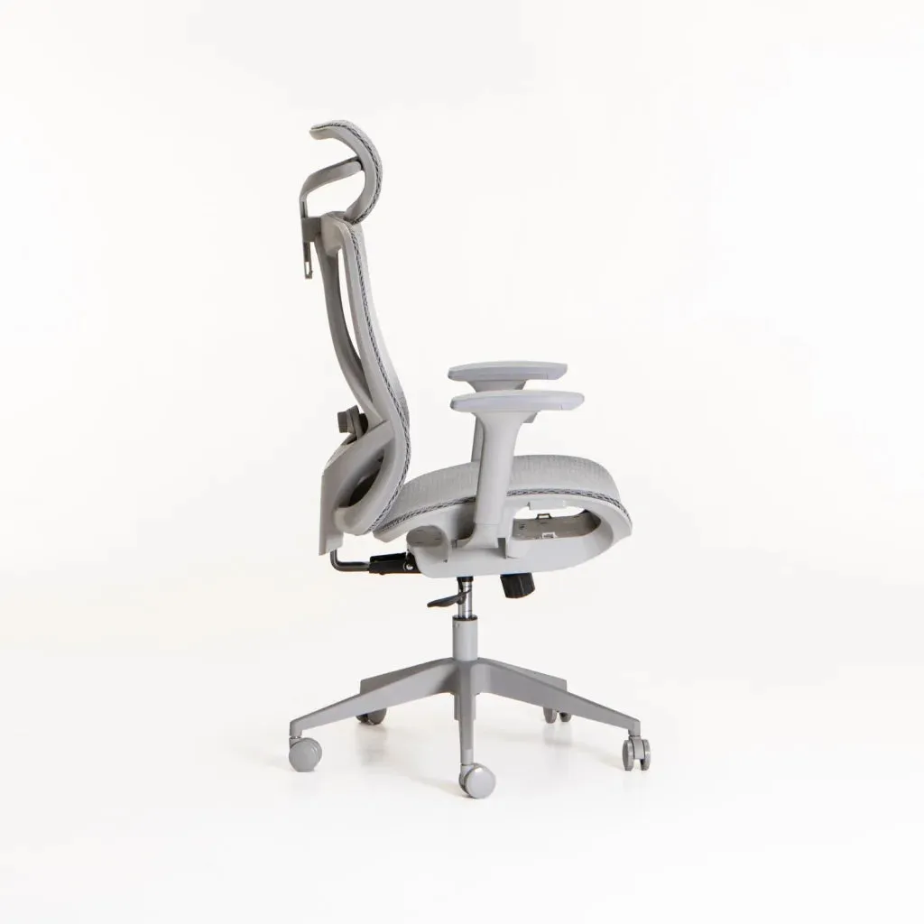 ERGONOMIC LUXURY EXECUTIVE OFFICE CHAIR 360M