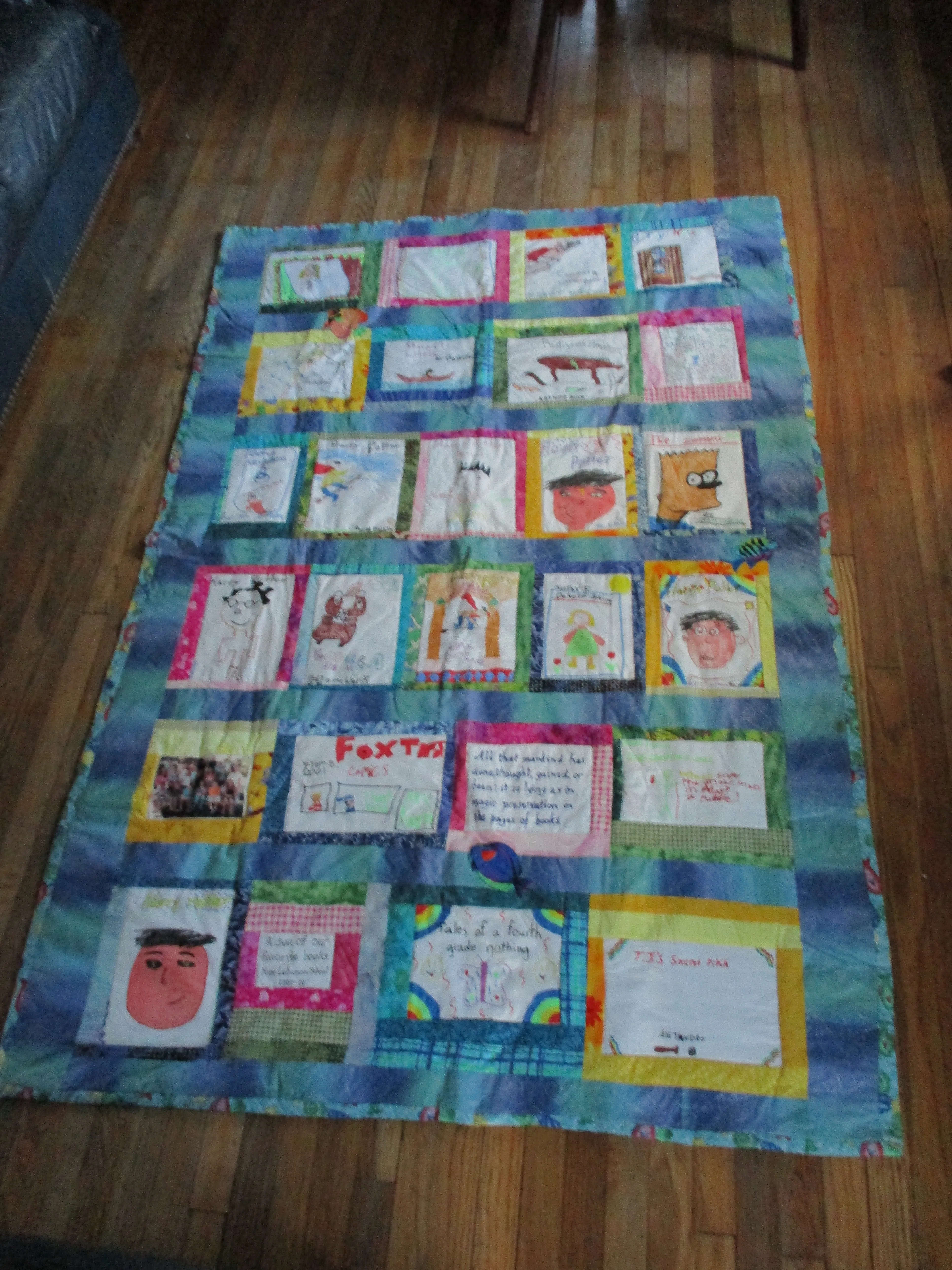 Handmade PATCHWORK BOOK LIBRARY Child's HISTORICAL QUILT Blanket Throw Bedspread 52X80