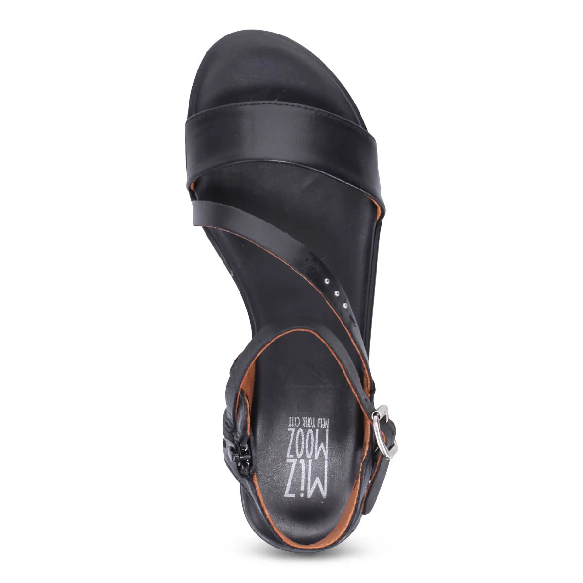 Landyn Sandal