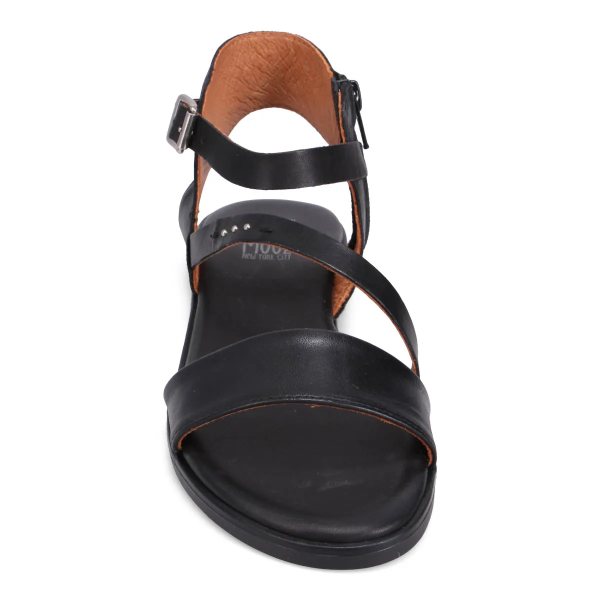 Landyn Sandal