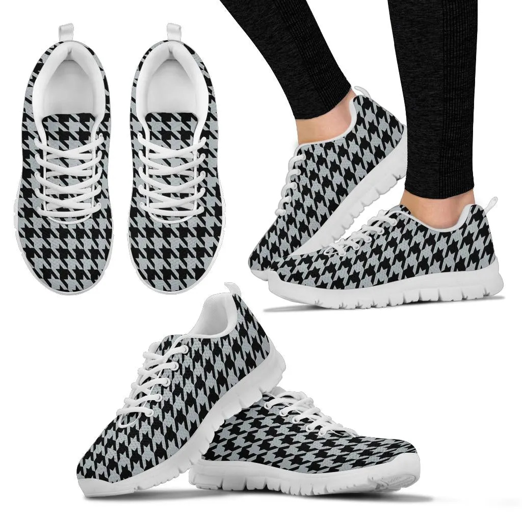 Mesh Sneakers_Black on Silver_V_HT Pattern