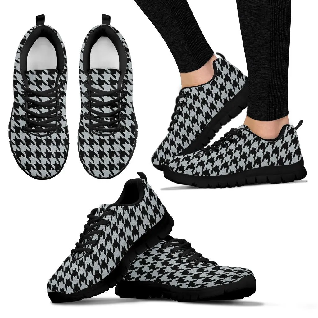 Mesh Sneakers_Black on Silver_V_HT Pattern