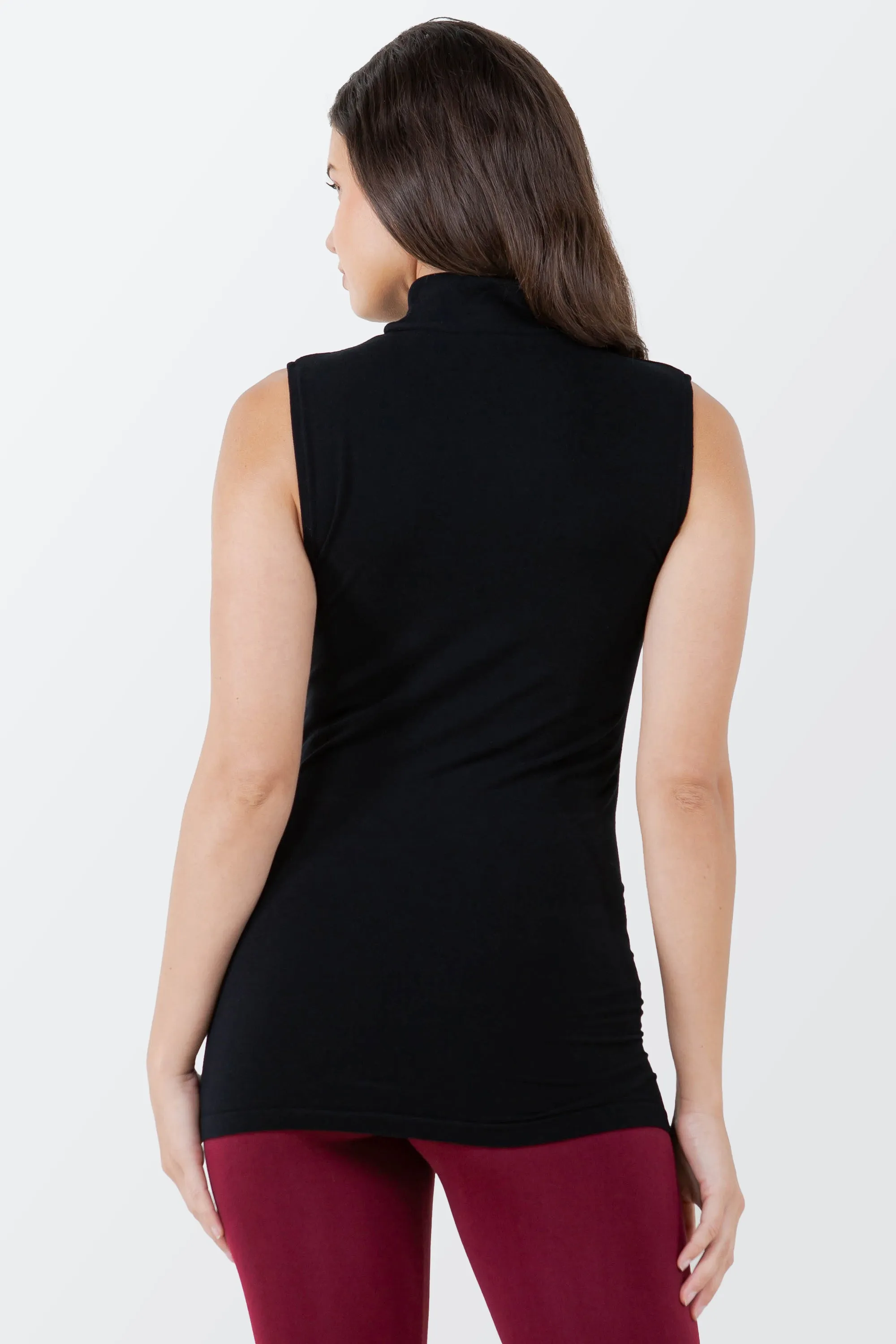 Mock Neck Sleeveless Seamless Top