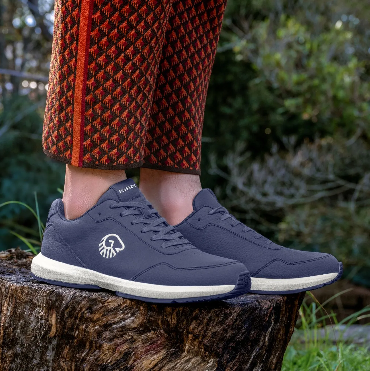 Men’s Eco-Friendly Organic Sneakers - Sustainable Style and Comfort