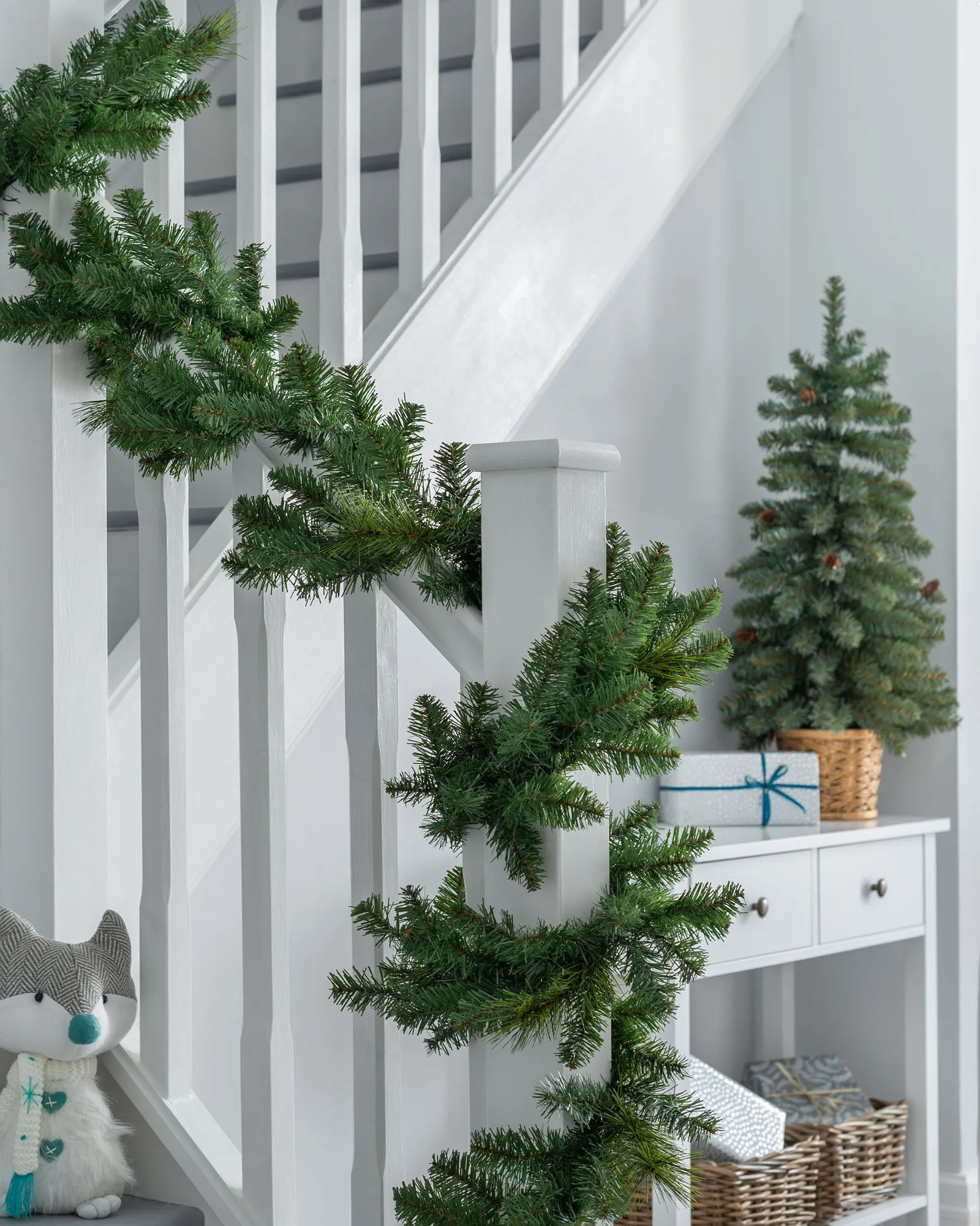 Plain Garland, 18 ft