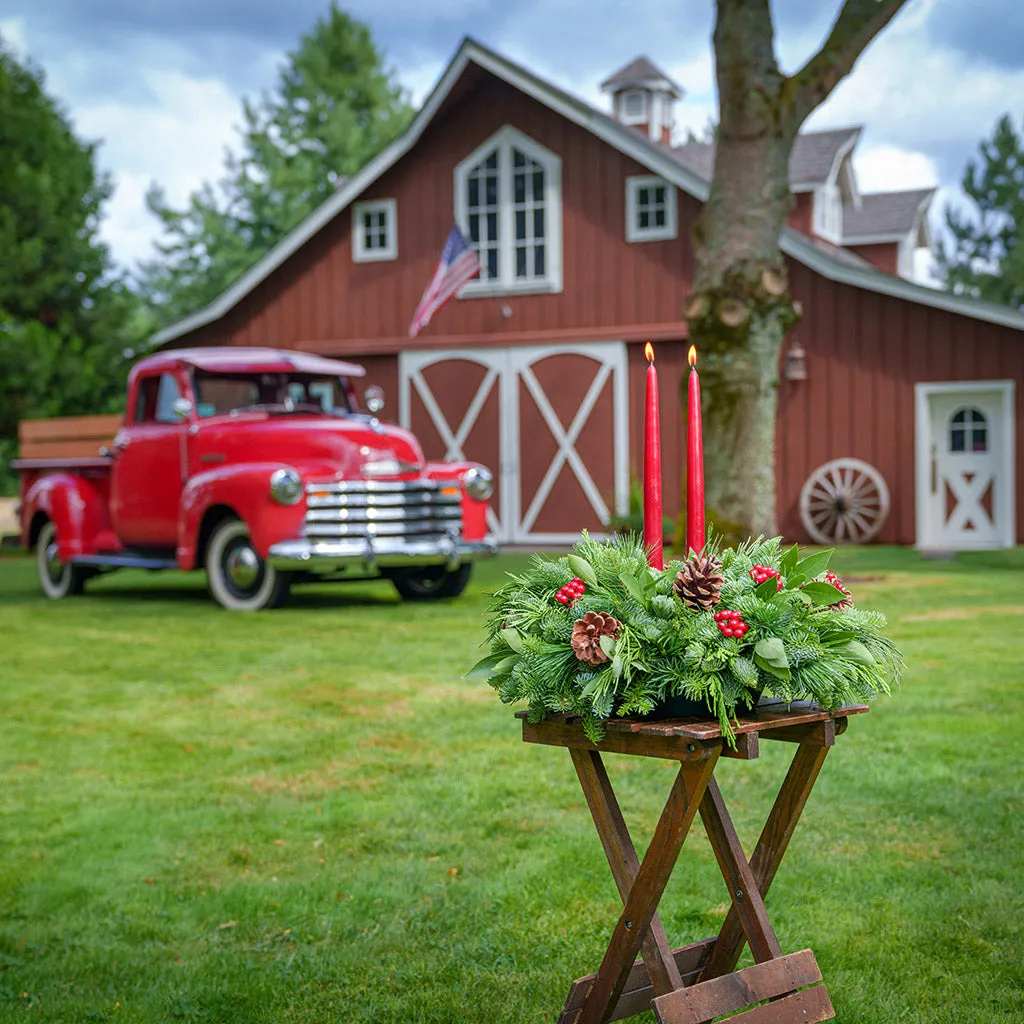 Red Pacific Bay Centerpiece