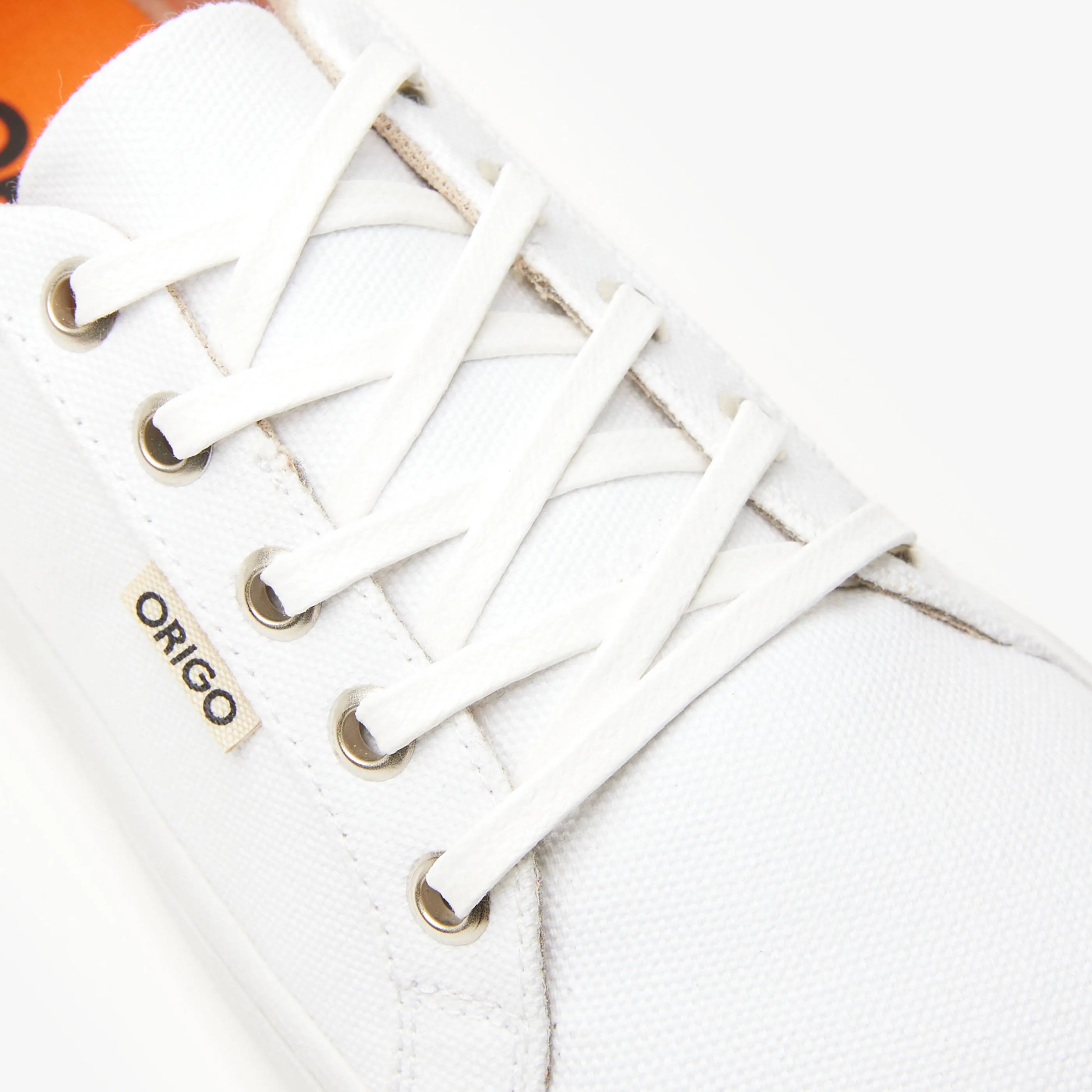 The Everyday Sneaker for Women | Gen 3 in Cotton Canvas