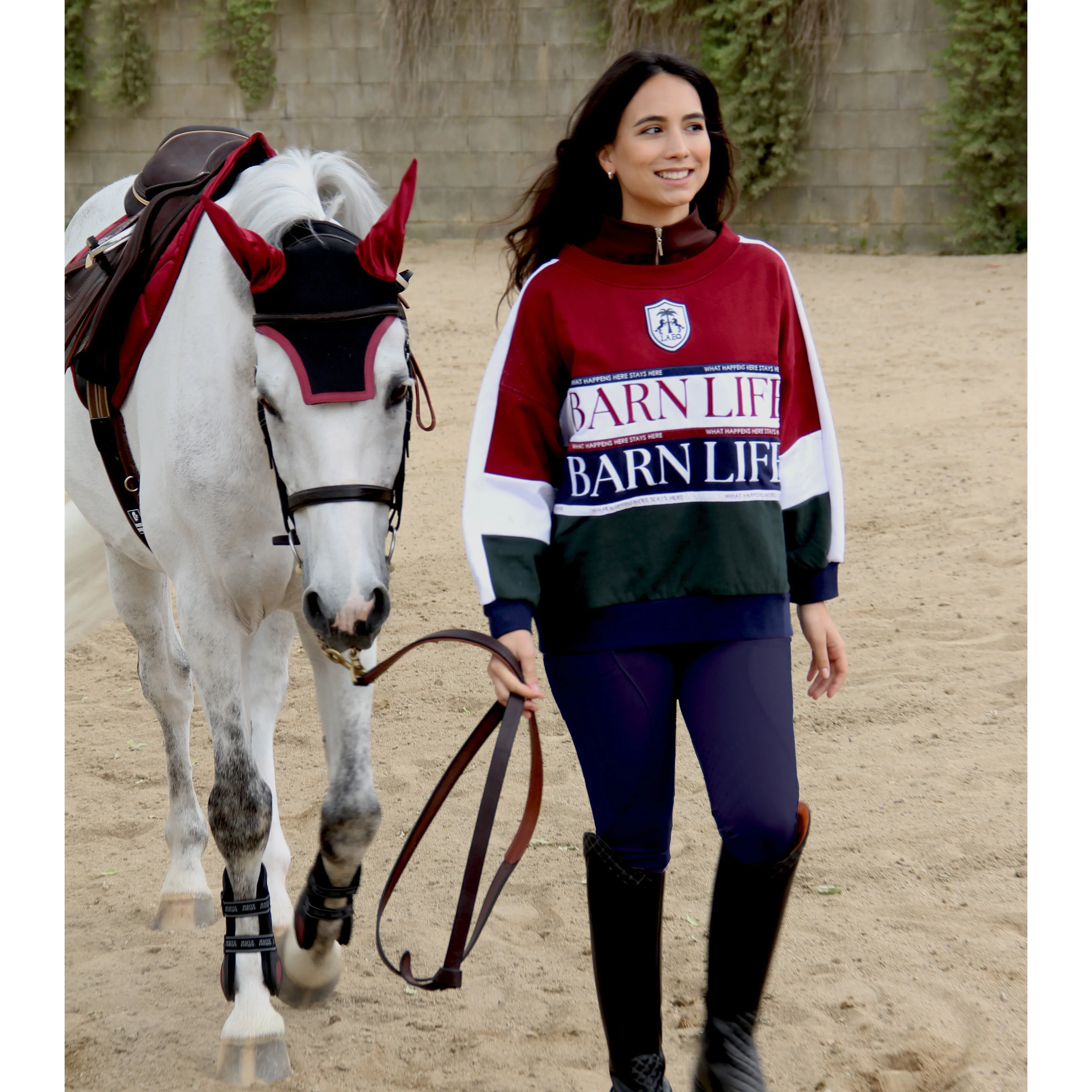 The LA LA 'Barn life' Sweatshirt