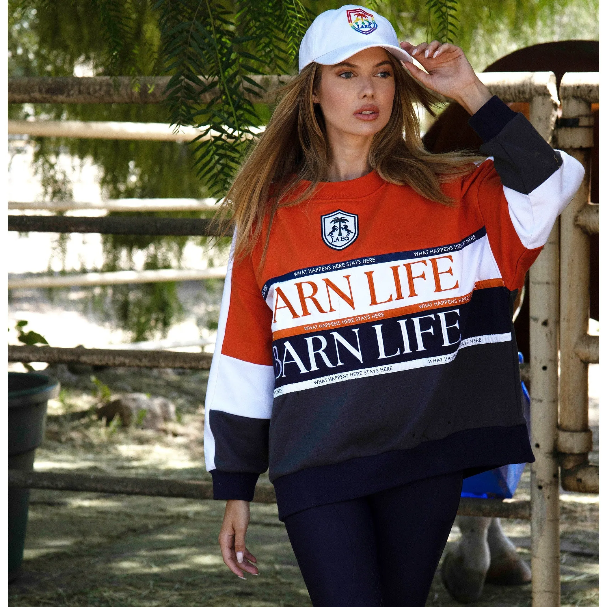 The LA LA 'Barn life' Sweatshirt