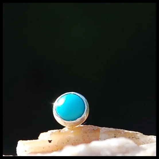 Turquoise Nose Stud Set in Sterling Silver