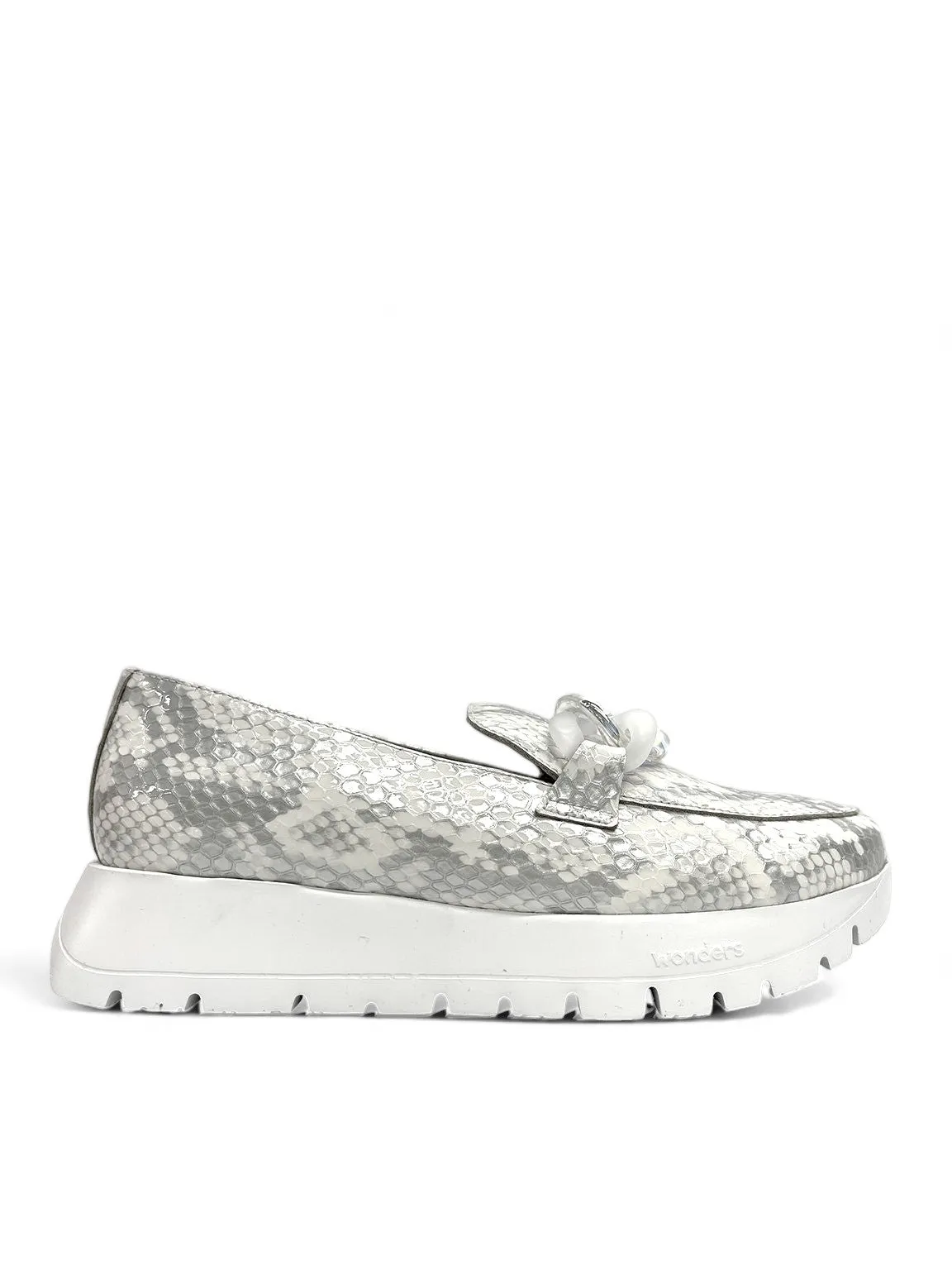 Wefly Chain Detailed Slip-on Sneakers